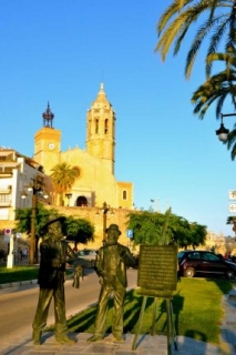 Esculturas de los pintores Casas y Rusiñol